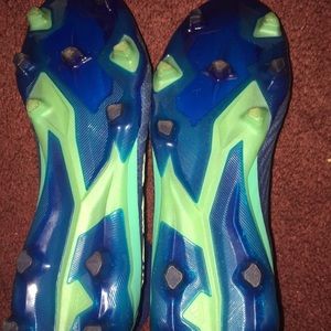 Youth adidas predator,deadly strike pack